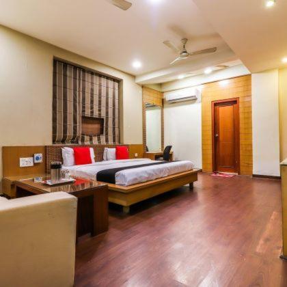 Hotel Mandakini Plaza Kanpur Exterior foto